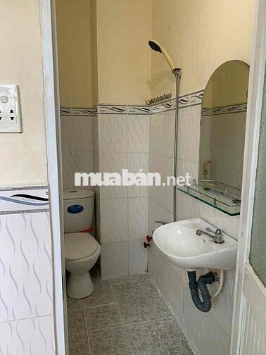 Phòng trọ Cách Mạng Tháng 8 quận 3