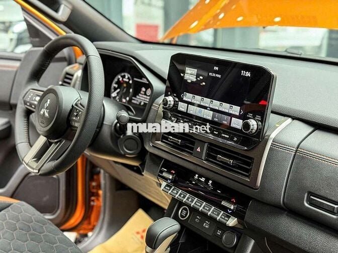 Mitsubishi Triton 2026 Mạnh Mẽ - Bền Bỉ