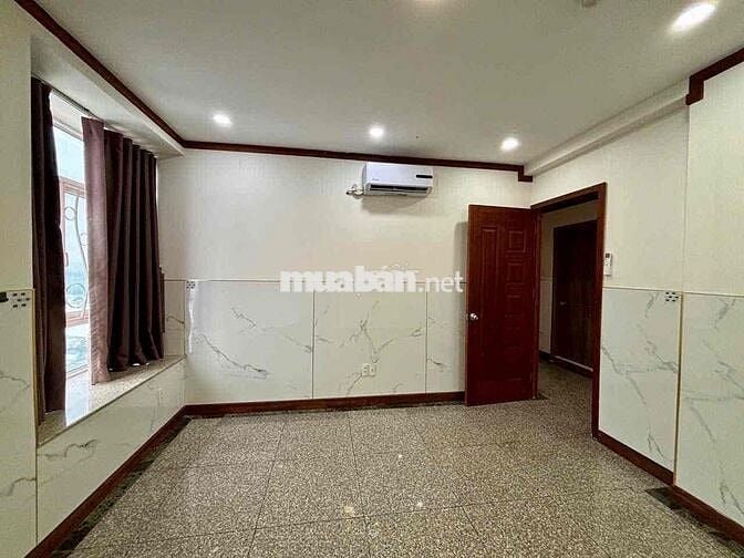 Chính chủ cho thuê 3PN 2WC 124m2 Căn hộ Hoàng Anh Gold House