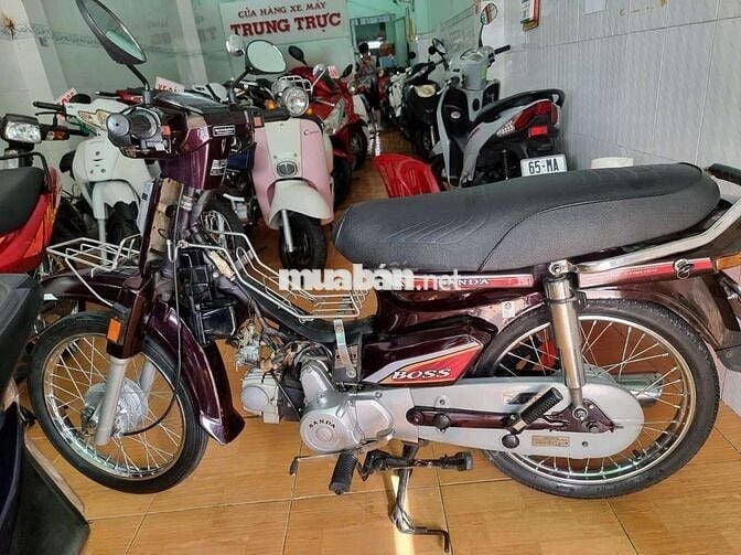 Honda Boss màu Nâu đỏ