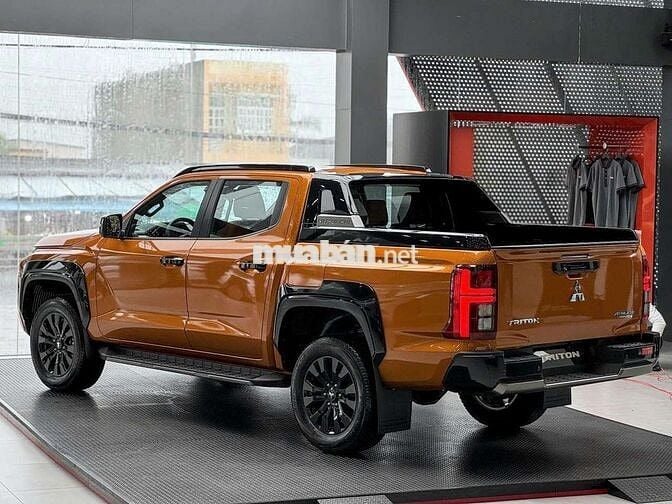 Mitsubishi Triton 2026 Mạnh Mẽ - Bền Bỉ