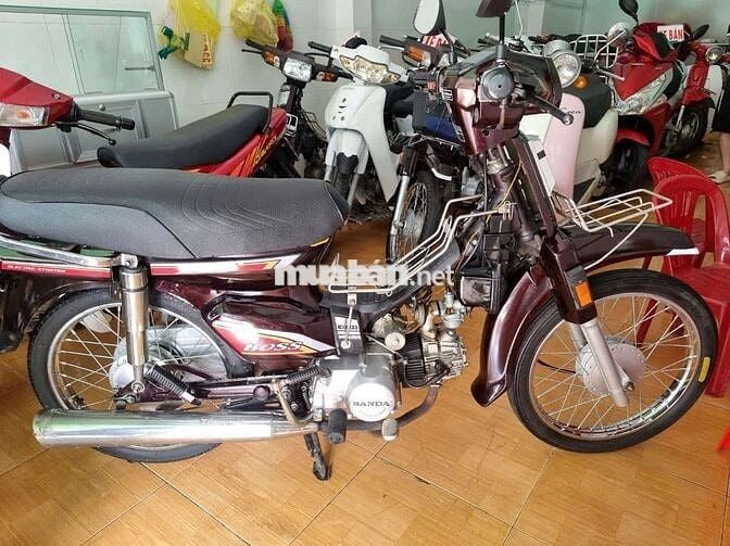 Honda Boss màu Nâu đỏ