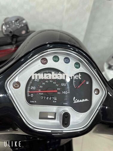 Piaggio Vespa GTS ( CUỐI 2016 ) BS: 65 Cần Thơ