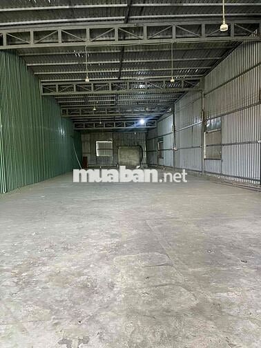 MT CHO THUÊ BÀ ĐIỂM 10x20m CÓ PHÒNG 1WC