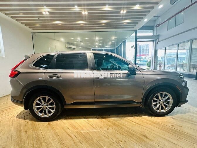 Honda CR-V L. Mua T11/2025 8.000 km. Xe Zin 100% ✔️