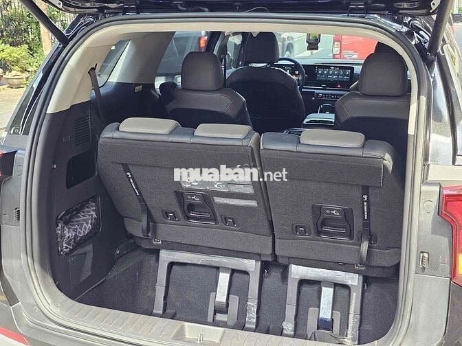 Kia Carnival 2025 Trắng Giảm 104tr
