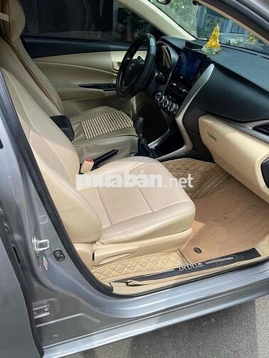 Toyota Vios 2019 E Số sàn Bạc