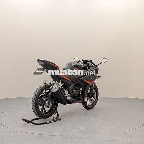 HONDA CBR150R- 2018 - ODO 29.000KM