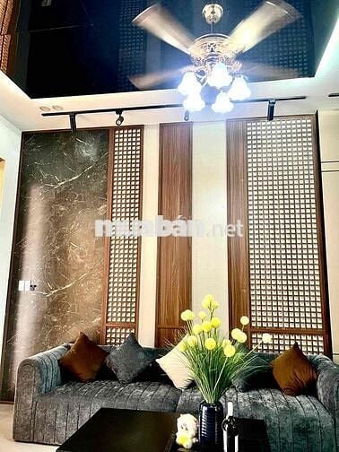 🏡 biệt thự tân cổ điển 3 tầng 3 mê xây mới 100%  📍 Mặt tiền Nguyễn Chí