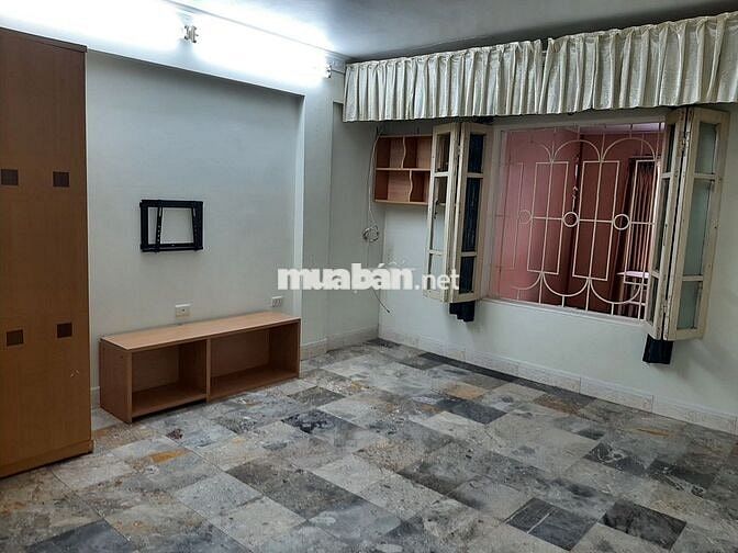 Cho thuê căn hộ nhà K8 tập thể Bách Khoa