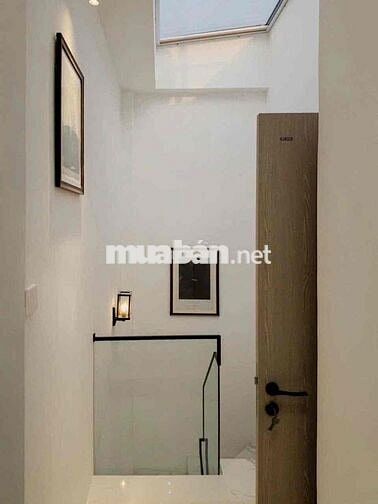 BÁN NHÀ HẺM 3M HOÀNG SA QUẬN 3 DT 3.7x9 35m2 4 TẦNG GIÁ 8.5 TỶ TL