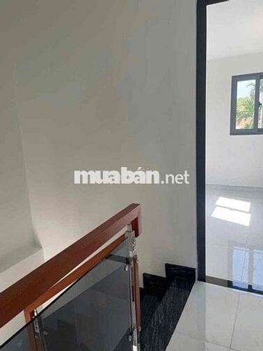 bán nhà lầu An thạnh 02 sân oto giá 2ty550
