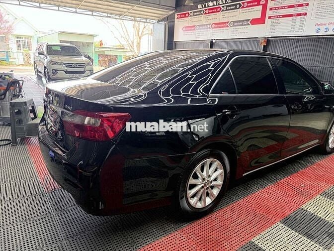 Toyota Camry 2.0E 2013 Đen