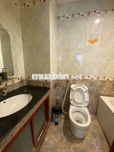 Phòng dài hạn ngay bãi sau, giá chỉ từ 3tr7, cách biển 5 phút đi bộ