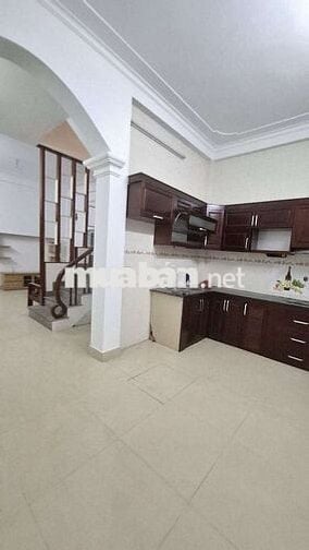 Cho Thuê nhà nguyên căn phố Lĩnh Nam.,Nam Dư hơn 9tr nhà ở lun