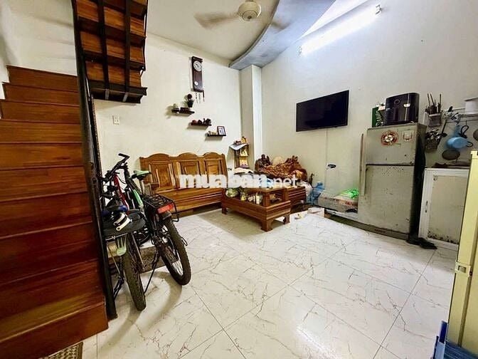 Nhà 4 tầng Trường Chinh Tân Bình 3.49 tỷ (không quy hoạch)