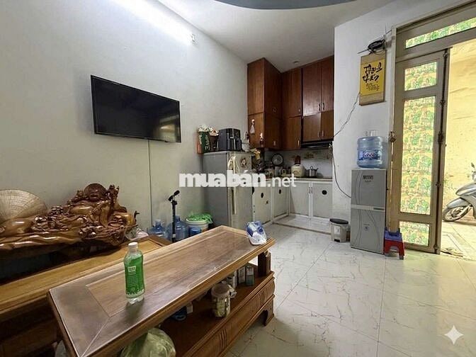 Nhà 4 tầng Trường Chinh Tân Bình 3.49 tỷ (không quy hoạch)
