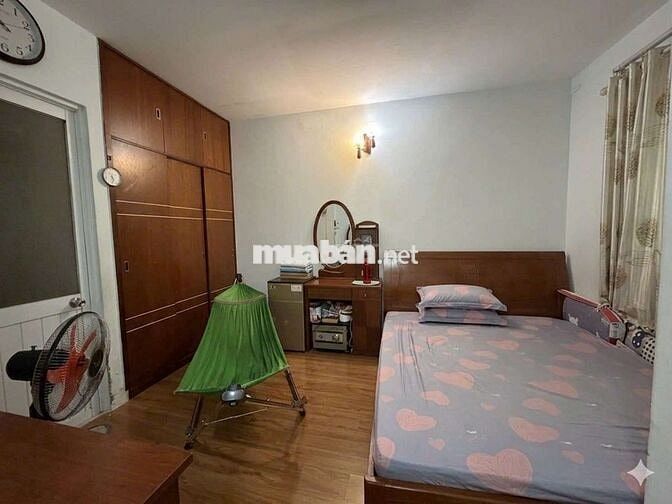 Nhà 4 tầng Trường Chinh Tân Bình 3.49 tỷ (không quy hoạch)