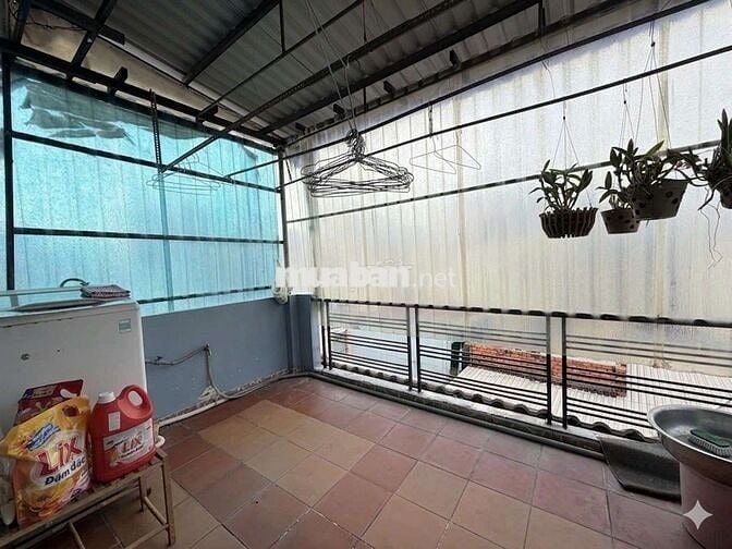 Nhà 4 tầng Trường Chinh Tân Bình 3.49 tỷ (không quy hoạch)