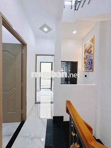 NHÀ RỘNG - HẺM RỘNG - ĐẸP - 4 TẦNG