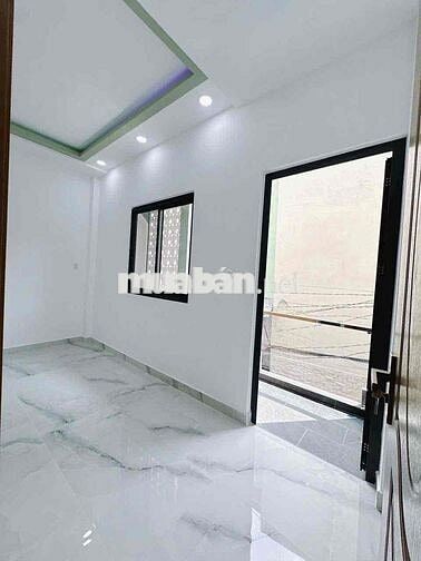 NHÀ RỘNG - HẺM RỘNG - ĐẸP - 4 TẦNG