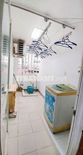 Chính chủ cần bán căn hộ Lotus Garden gồm 3 phòng ngủ, 2WC