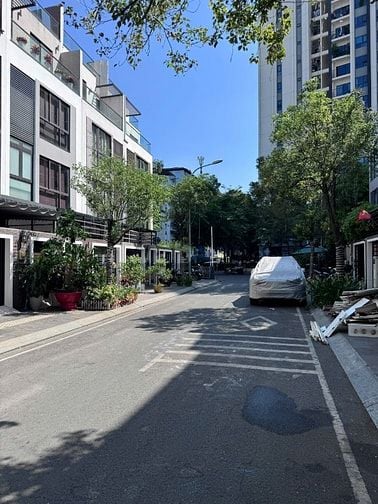 Cho thuê nhà biệt lập trong khu dân cư Hà Đô, Phường 12, Quận 10, Hồ C