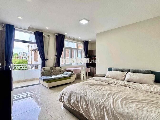 Căn hộ vừa khai trương đầy đủ nội thất quận Phú Nhuận
