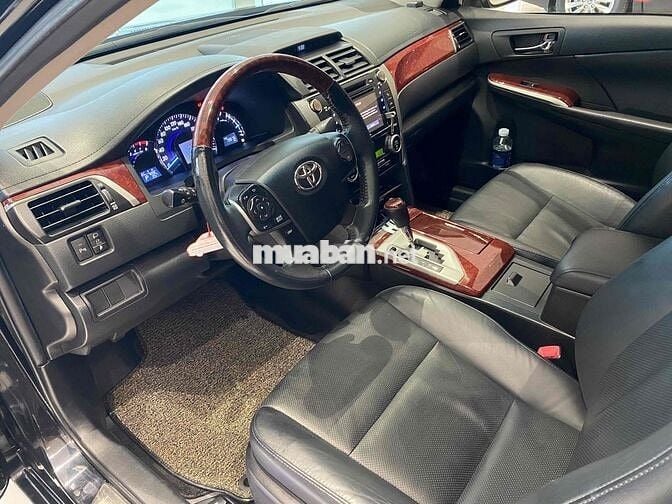Toyota Camry 2.5Q 2014 Đen 79.000km