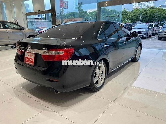 Toyota Camry 2.5Q 2014 Đen 79.000km
