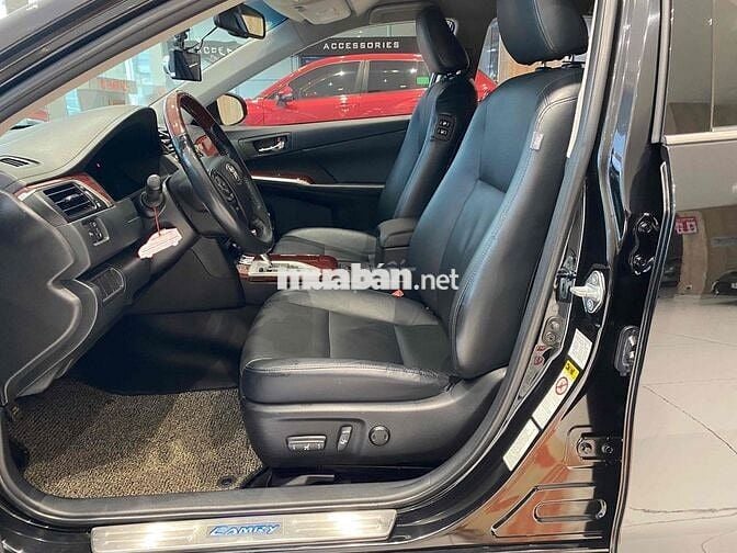 Toyota Camry 2.5Q 2014 Đen 79.000km