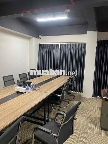 share lại  , cho thuê Văn Phòng giá 17 triệu