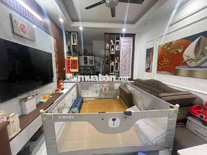 NHÀ GẦN PHỐ TÂY TRÀ 30M 5T DÂN XÂY