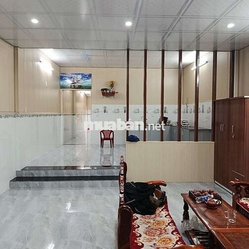 tôi cc cần tiền bán căn nhà cấp 4 mới xây chưa sủ dụng