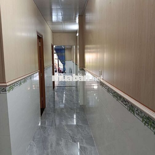 tôi cc cần tiền bán căn nhà cấp 4 mới xây chưa sủ dụng