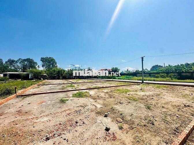 LÔ ĐẤT GẦN CHỢ LỆ TRẠCH - GIÁ 1,xxx tỷ - NGANG 7M