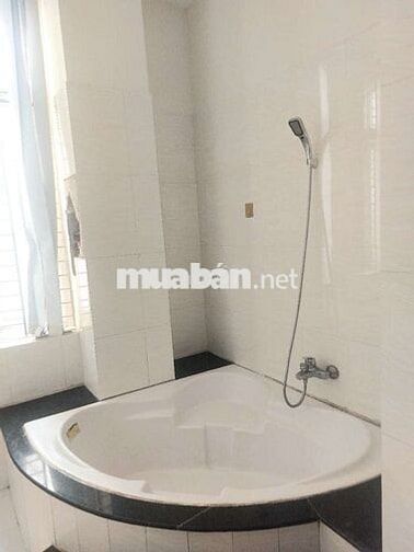 Cho thuê phòng mặt tiền đường Phạm Hữu Lầu