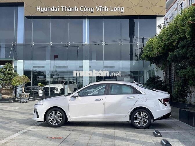 Hyundai Accent 1.5 AT Trắng