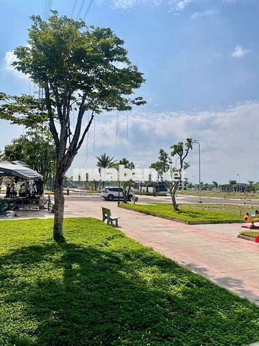 Bán đất gần KCN VSIP2, mặt tiền ĐT 741, giá chỉ 920 triệu/nền, sổ sẵn