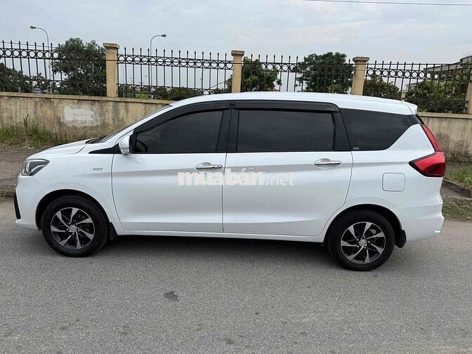 Suzuki Ertiga AT Sport 2021/2022 trắng hỗ trợ bank