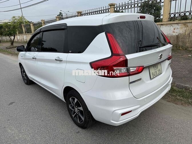 Suzuki Ertiga AT Sport 2021/2022 trắng hỗ trợ bank