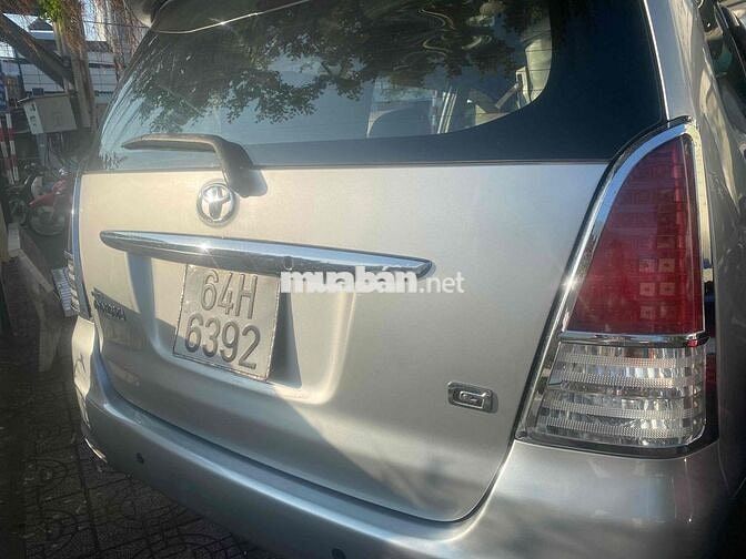 Toyota Innova 2009 Bạc 8 chỗ
