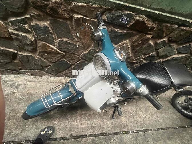 Honda Super Cub Xanh trắng