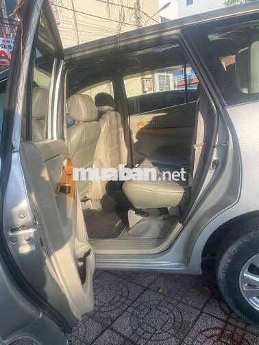 Toyota Innova 2009 Bạc 8 chỗ