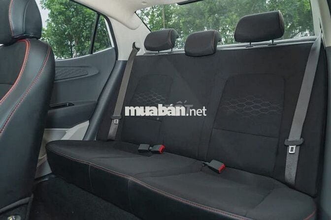 Hyundai i10 Mới | Nhỏ gọn tiện nghi