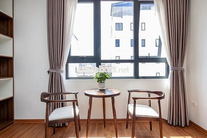 Cho thuê căn hộ dịch vụ 47 Linh Lang nội thất mới view siêu đẹp