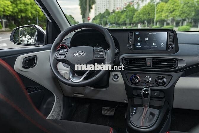 Hyundai i10 Mới | Nhỏ gọn tiện nghi
