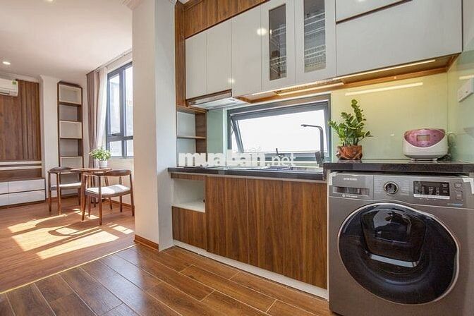 Cho thuê căn hộ dịch vụ 47 Linh Lang nội thất mới view siêu đẹp