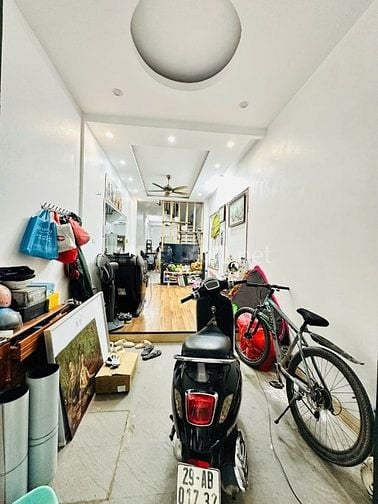 BÁN NHÀ THỤY PHƯƠNG – Ô TÔ ĐỖ CỬA – NGÕ THÔNG – 50M² – 4 TẦNG – GIÁ 8.