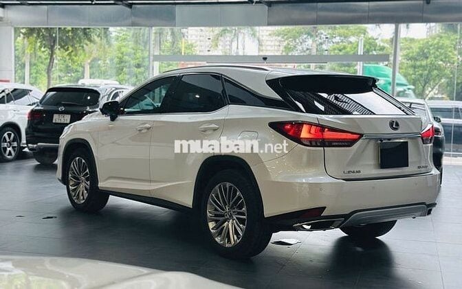 Lexus RX 300 Model 2021 - 24.000km